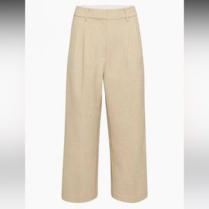 Aritzia Wilfred effortless crop